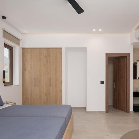 O-Cyanea Villa With Heated Pool Kournas Luaran gambar