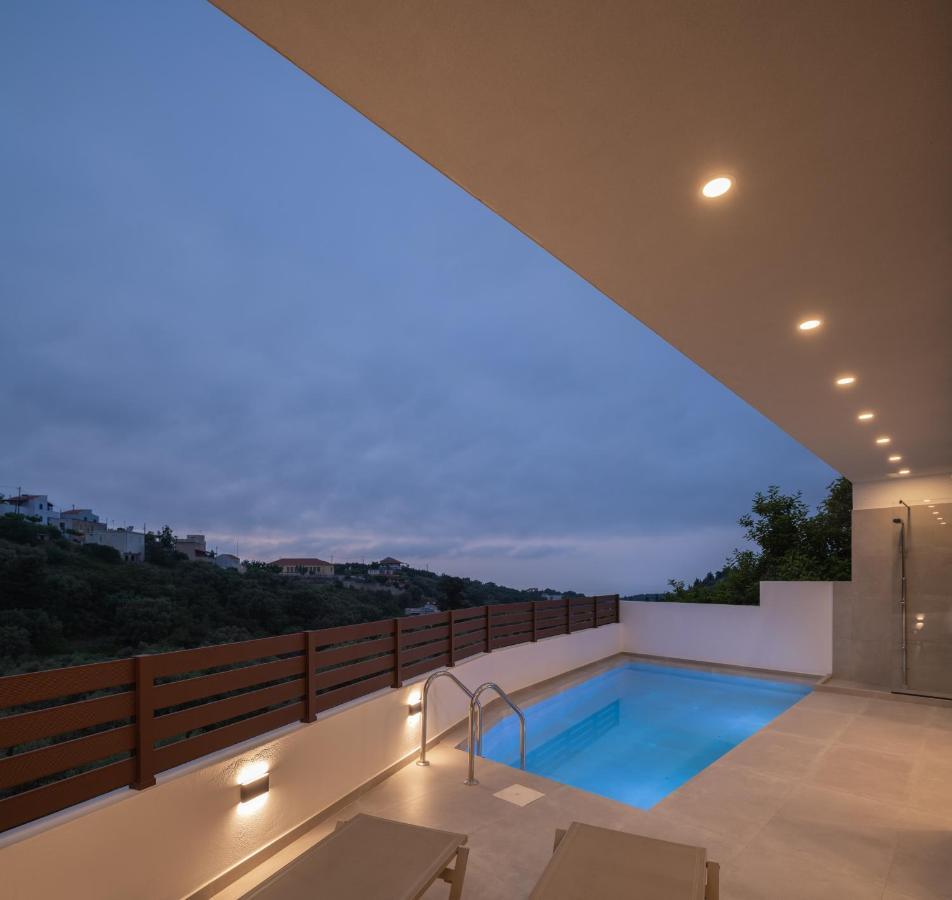 O-Cyanea Villa With Heated Pool Kournas Luaran gambar