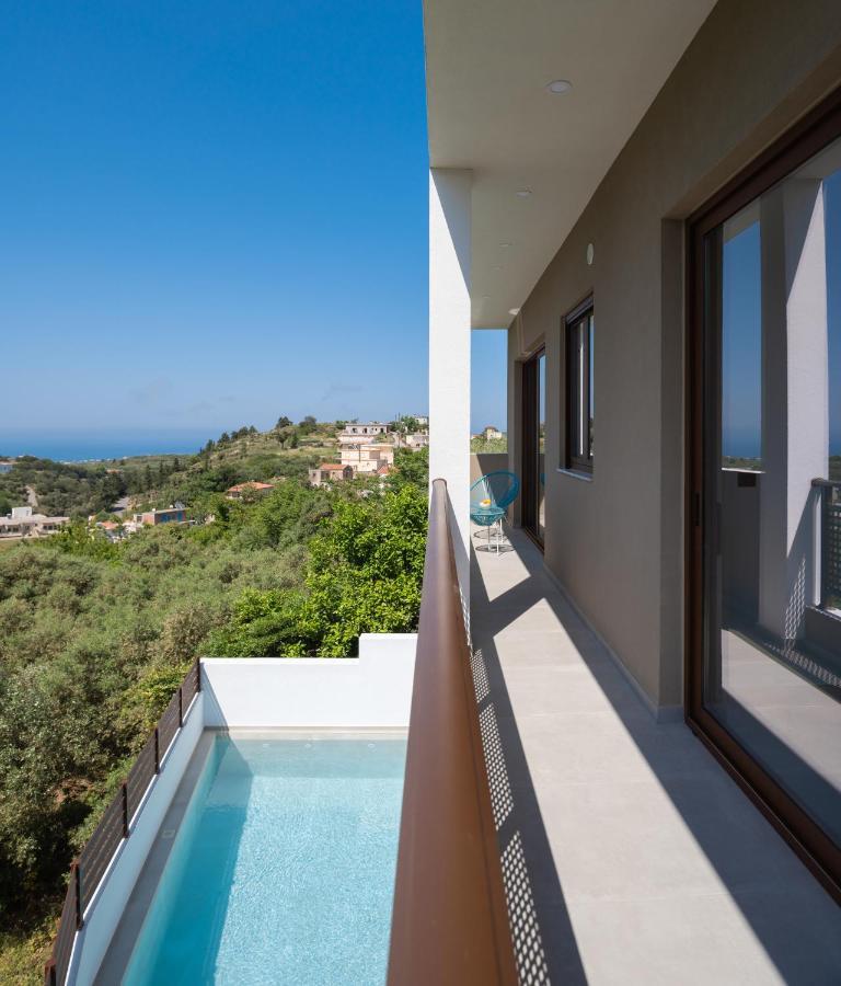 O-Cyanea Villa With Heated Pool Kournas Luaran gambar
